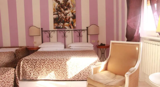Habitación cuádruple Estándar Hotel Alex