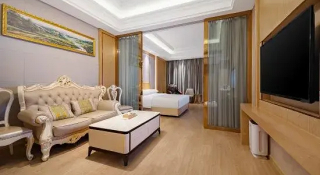 Люкс Superior Vienna Hotel (Qiandeng Old Town, Kunshan)