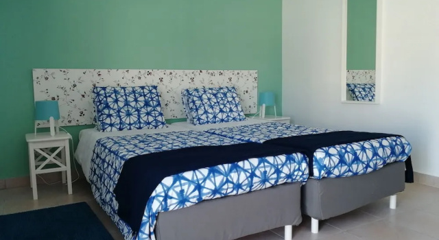 Двухместный номер Standard с балконом Ocean's 7 - Lagos Guest House