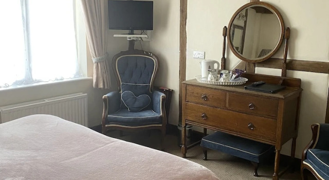 Номер Classic The Inglenook Hotel