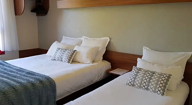 Номер Comfort Logis Hôtel Restaurant Le Sainte Mère