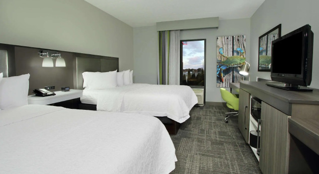 Четырёхместный номер Standard Hampton Inn Hagerstown-Maugansville