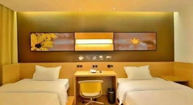 Люкс IU Hotel Tianjin Jinghai Shengli Street Branch