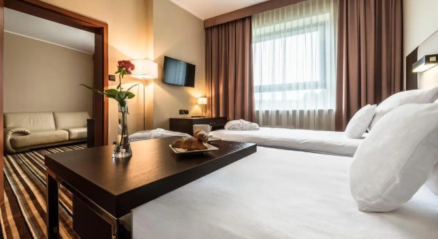 Апартаменты Hotel Victor Pruszków DeSilva