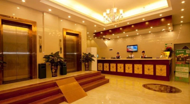Greentree Inn Sanya Bar Street Linchunhe Road Business Hotel, Book Hotel Sanya Hainan