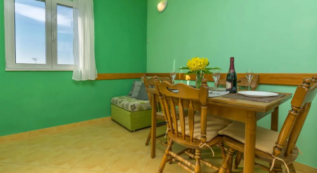 Apartments Jerko, Rezerwuj Apartament Hotele w Split-Dalmatia County z parkingiem, Parking