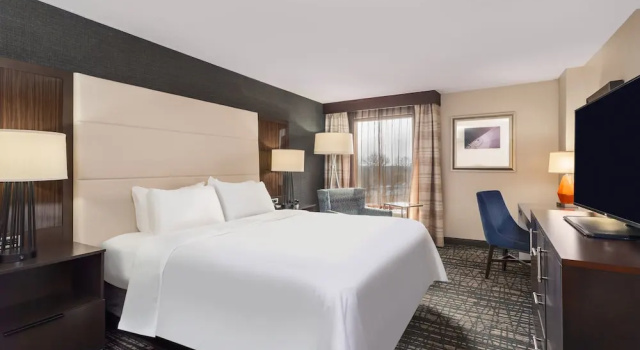 Номер Premium Crowne Plaza Annapolis by IHG