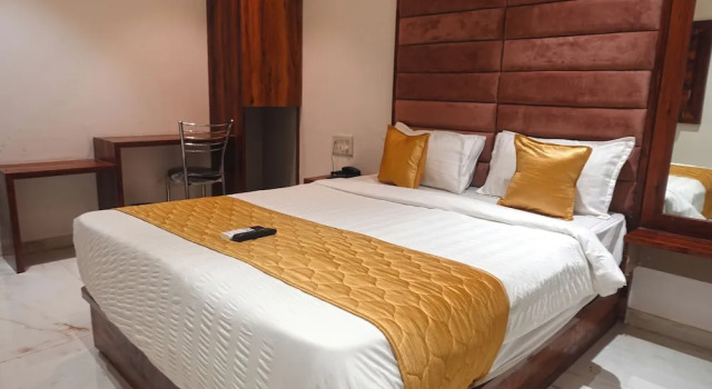 Номер Superior Hotel Palms Residency