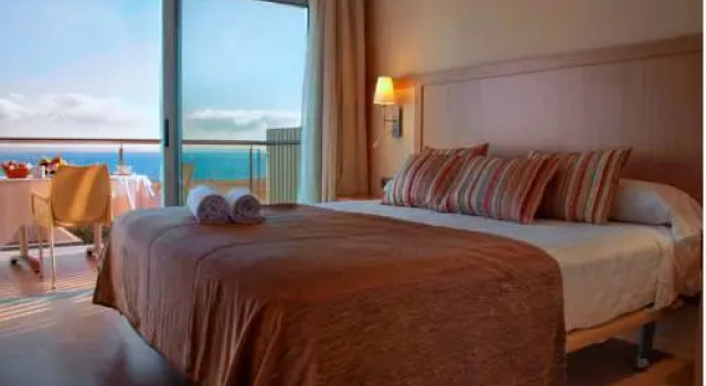 Apartaments Maritim, Забронировать Отель Кастельдефельс Baix Llobregat