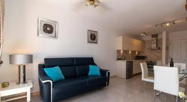 TENERIFE ROYAL BEACH with Wifi A/C, Prenota Appartamento Hotel a Tenerife con piscina, Piscina
