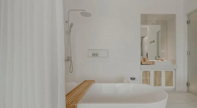 Двухместный номер Deluxe с балконом Sala Bang Pa-in