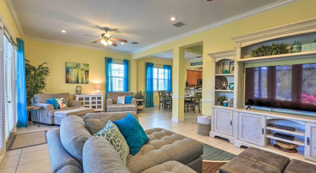 Beautiful Reunion Resort Home < 15 Min to Disney!