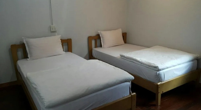 Keawtongsang Resort, Varaa Lomakeskus Hotellit North-Eastern Thailand pysäköinnillä, Pysäköinti