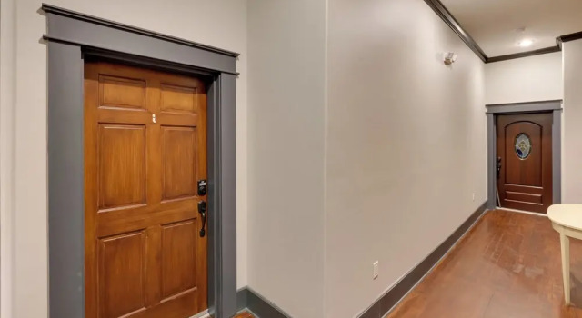 Апартаменты Walk to Museums! Historic Downtown Marshall Apt