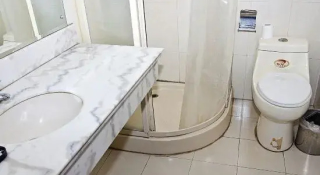 Jinfeng Business Hotel Shanghai, Varaa Hotelli Shanghai Shanghai