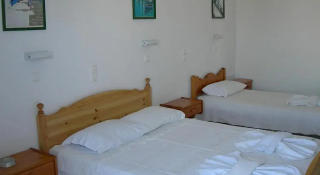 Трёхместный номер Standard с балконом и с видом на море Bizas Rooms & Studios
