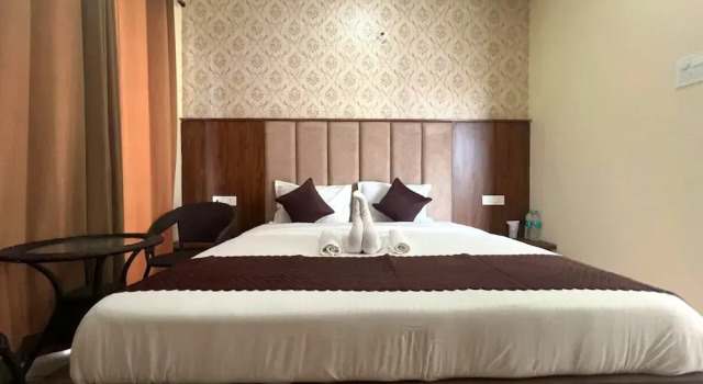 Aries Inn, Rezervovat Hotel Déhrádún Uttarakhand