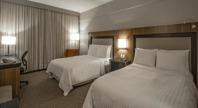 Четырёхместный номер Deluxe Marriott São Paulo Airport Hotel