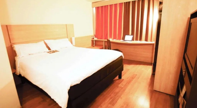 Двухместный номер Standard ibis Valparaiso