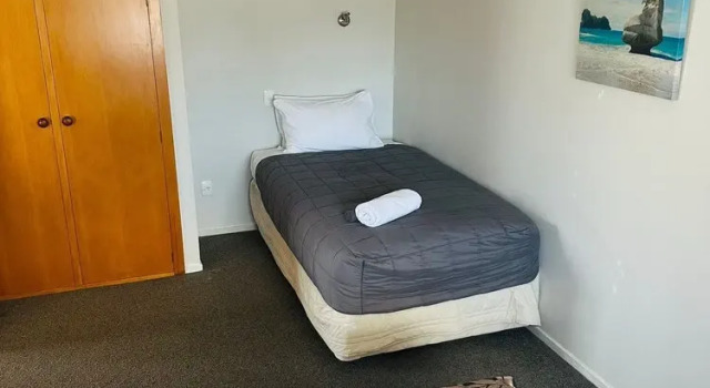 Апартаменты Academy Lodge Motel