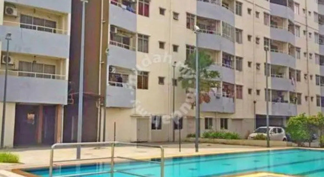 Lovely 3 Bedroom - Golden Height Apartment, Забронировать Апартаменты/квартира Пучонг Селангор