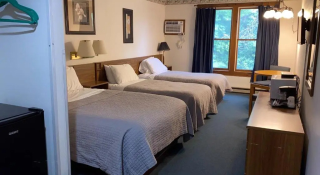 Двухместный номер Standard Lake Ontario Motel & Inn