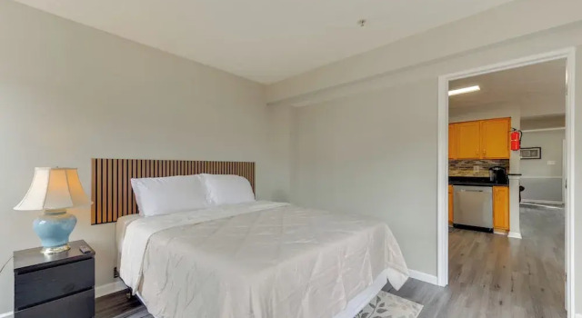 Close to Hospital & White Marsh! Rosedale Townhome, Rezerwuj Apartament White Marsh 