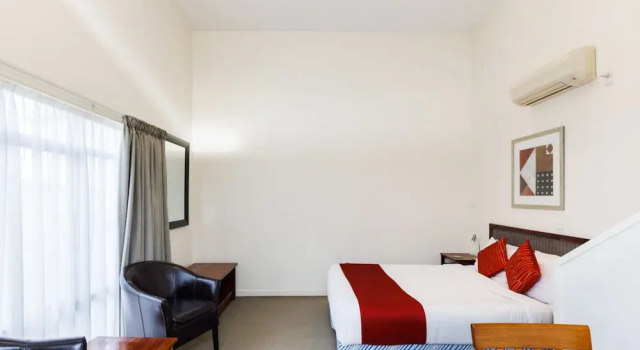 Номер Standard Fitzherbert Regency Motor Lodge