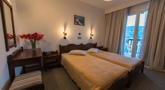 Anthousa Hotel