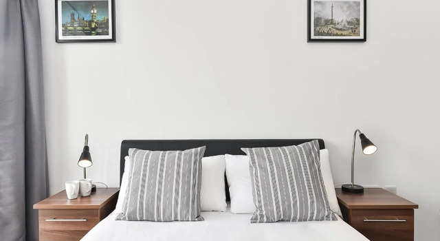 Deluxe London Bridge Apartment