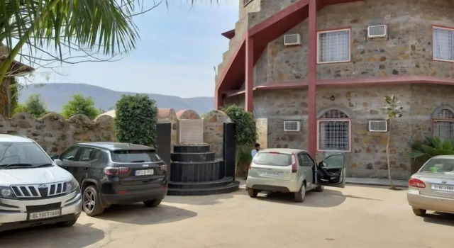 Van Chhavi Resort, Boek Resort Hotels in Alwar met ontbijt, Ontbijt