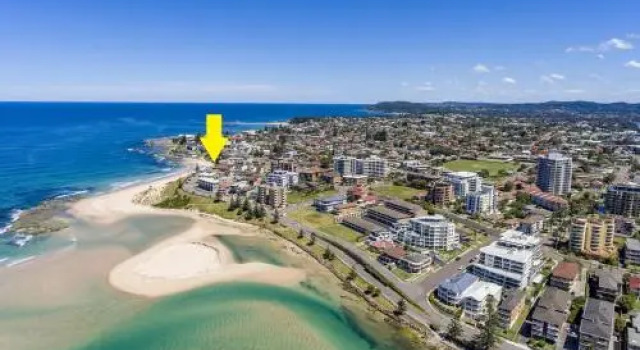 Beachcomer, Unit 2 - The Entrance, NSW