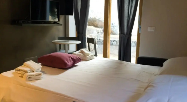 Le vie del Borgo, Prenota Hotel Civita Pollino