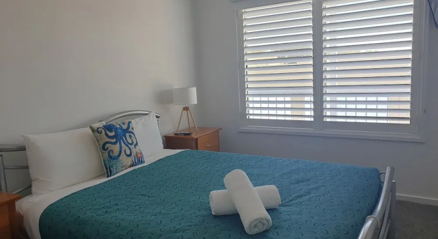 Люкс Waves on Banyan formerly Comfort Inn International