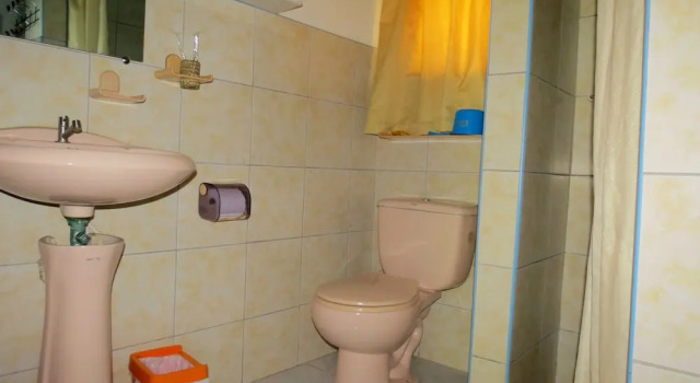 Económica Casal quarto Alonaland Resort Apartelle