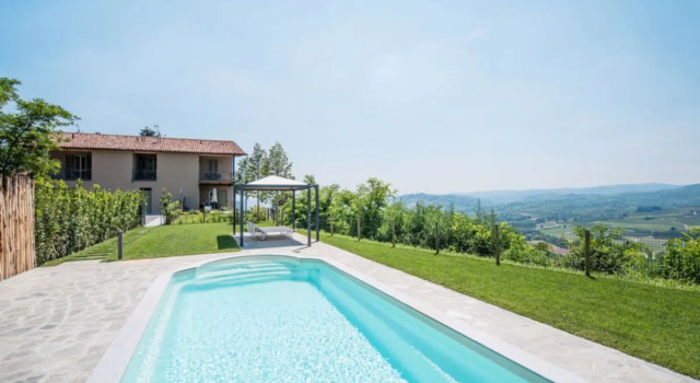 Cascina Castello (COI302), Reservar Hotel Hotéis em Piemonte com estacionamento, Estacionamento