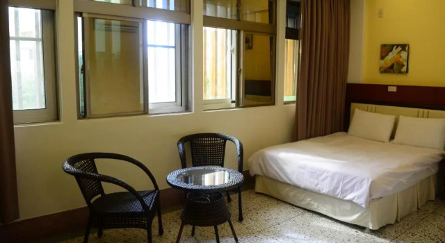 Четырёхместный номер Standard с видом на горы Jia Yuan Homestay