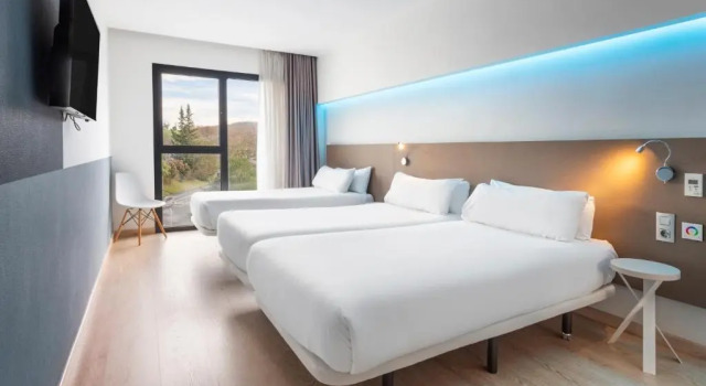 Номер Standard Дуплекс B&B HOTELS Donostia San Sebastián Aeropuerto