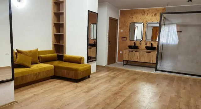 Hotel & Restaurant Domestika