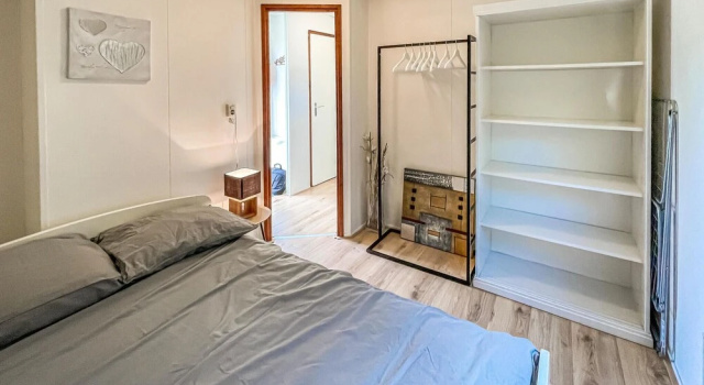 Awesome Home In Heinkenszand With Wifi, Book Hotel heinkenszand 