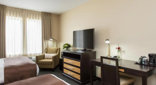 Четырёхместный номер Standard The Brunswick Hotel