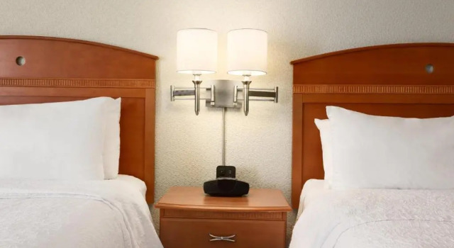 Четырёхместная студия Premium Hampton Inn Denver - Northwest Westminster