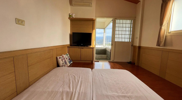 Double suite View on View B&B