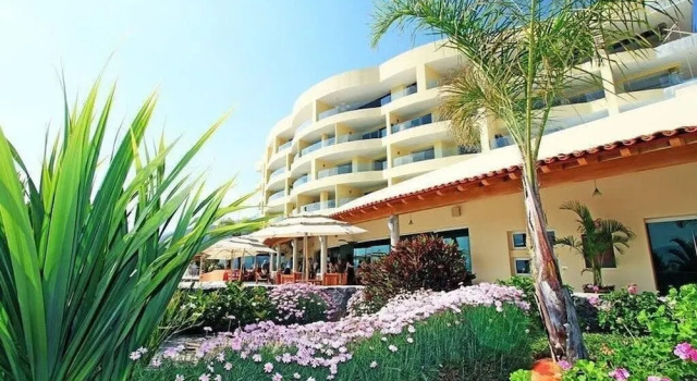 Апартаменты Enjoy Your Stay at a Luxury 3 Bedroom Condo With Stunning Lake Views