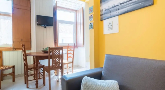 Casa P N Areia in Ferrel, Rezervați Apartament Ferrel Oeste