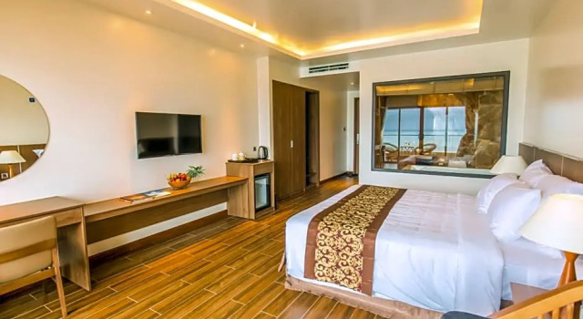 Номер Superior Coral Bay Resort