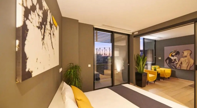 Ma Maison Nο 3, Downtown Loft, short walk to Acropolis, Ultra high speed Internet 300 Mbps, Parking upon request, 1' from metro station, Забронировать Отель Афины Острова Саронического залива - Аттика, рядом с Холм Филопаппос