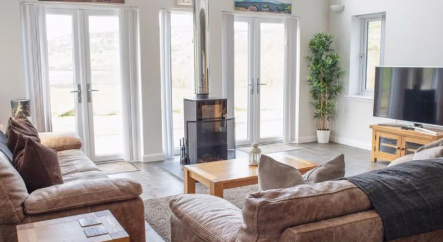 Holiday Home One Mill Lands, Забронировать Отель Уиг 
