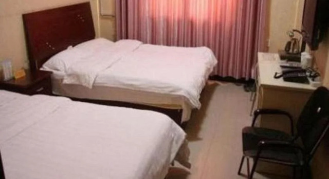 Handan Jinzhiwan Express Hotel, Book Hotel Hoteller i Handan med parkering, Parkering