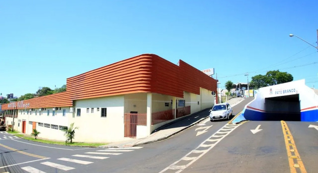 Hotel Village, Rezerwuj Hotel Pato Branco Parana